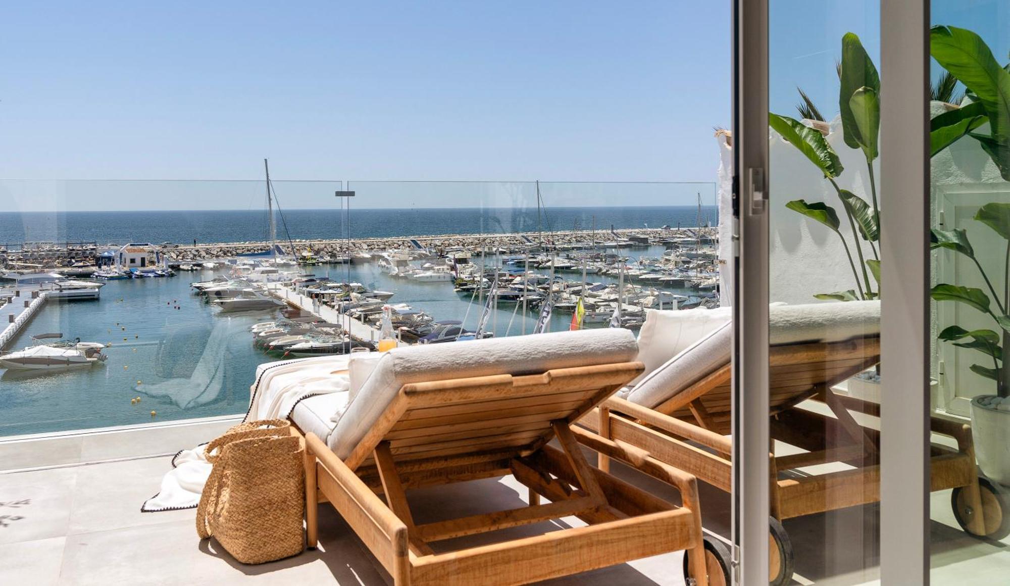 Appartamento 224 -Luxury Selection- Puerto Banus Marbella Front Line Duplex Penthouse Esterno foto