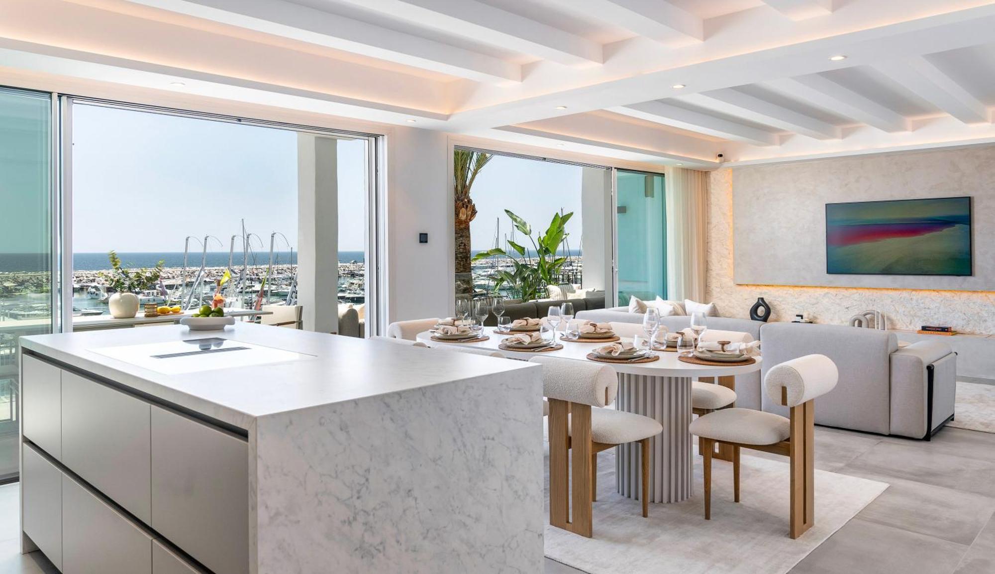Appartamento 224 -Luxury Selection- Puerto Banus Marbella Front Line Duplex Penthouse Esterno foto