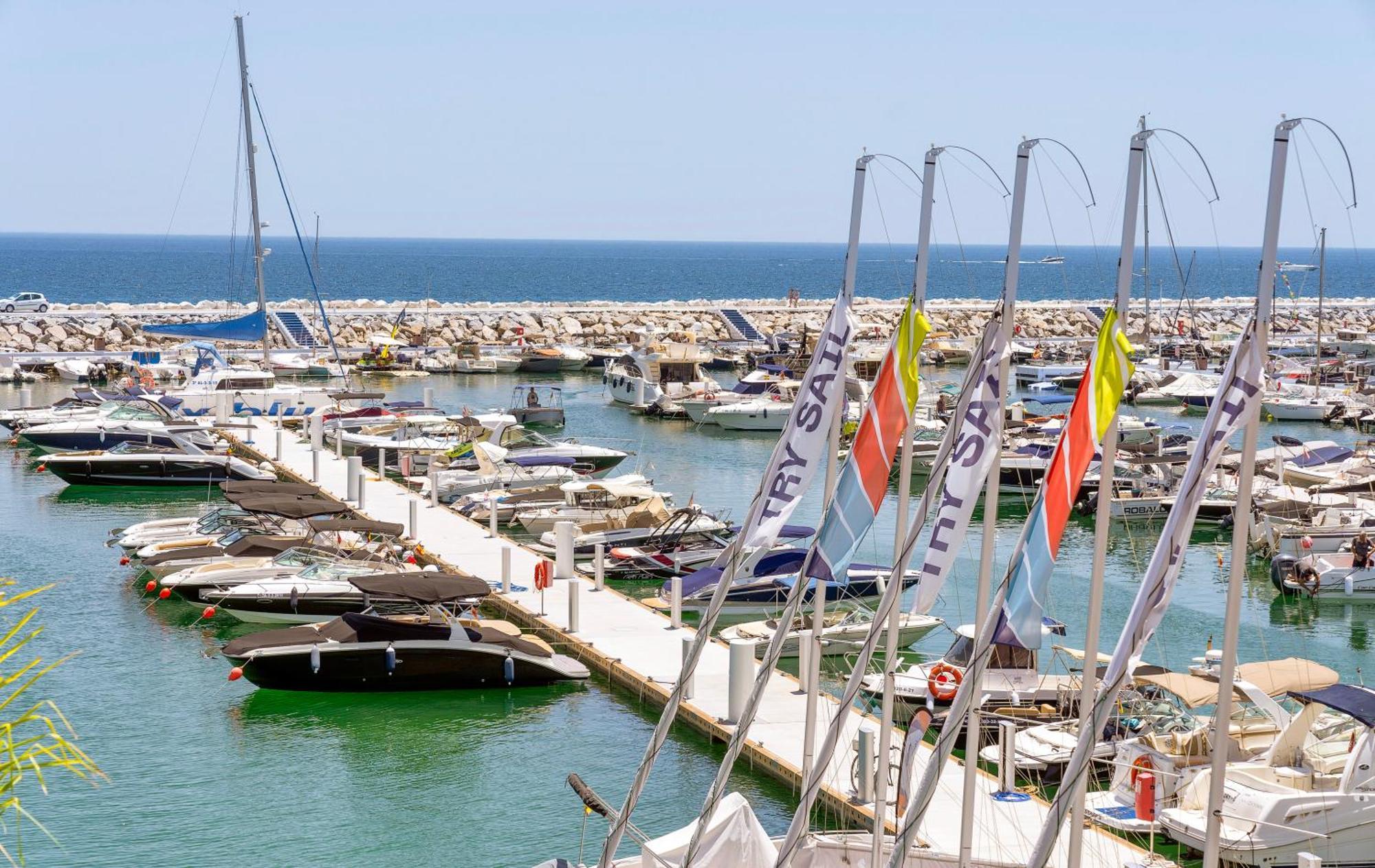 Appartamento 224 -Luxury Selection- Puerto Banus Marbella Front Line Duplex Penthouse Esterno foto